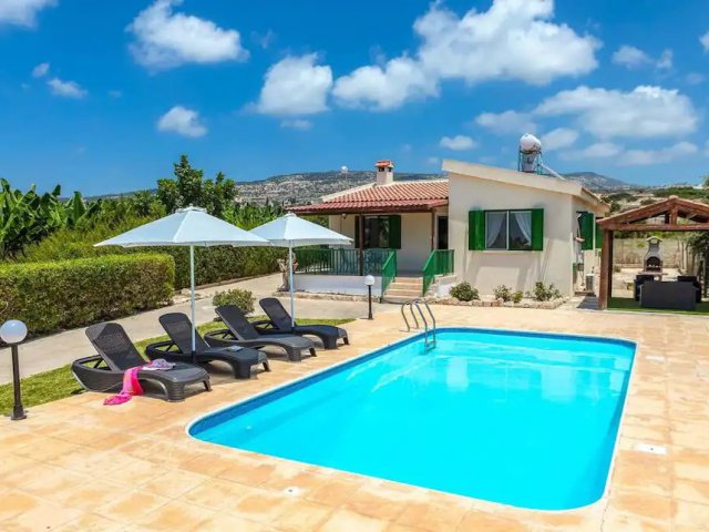 Vakantiehuis Xenjy, Coral Bay, Paphos, Cyprus