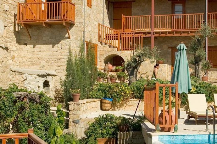 Studio Eveleos, Tochni, Larnaca, Cyprus